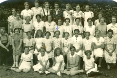 1941-Hervormde-Meisjesvereniging-Oosterbierum
