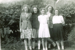 1945-Jannie-Akke-Anna-Baukje-en-Miep-van-der-Weerd