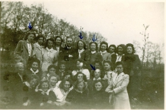 1948-Hervomde-Meisjesvereninging-A.HaitsmaB.TichelaarN.TichelaarA.Tichelaar