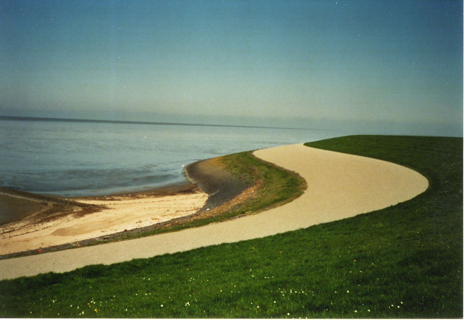 Kanisbocht-in-Waddenzeedijk-Oosterbierum